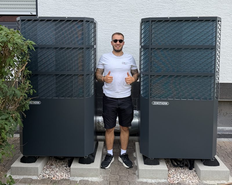 Zwei LAMBDA EU-13L Wärmepumpen als Kaskade an einem Mehrparteienhaus